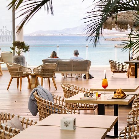 Arrecife Gran Hotel & Spa Exterior photo The beach bar at the hotel