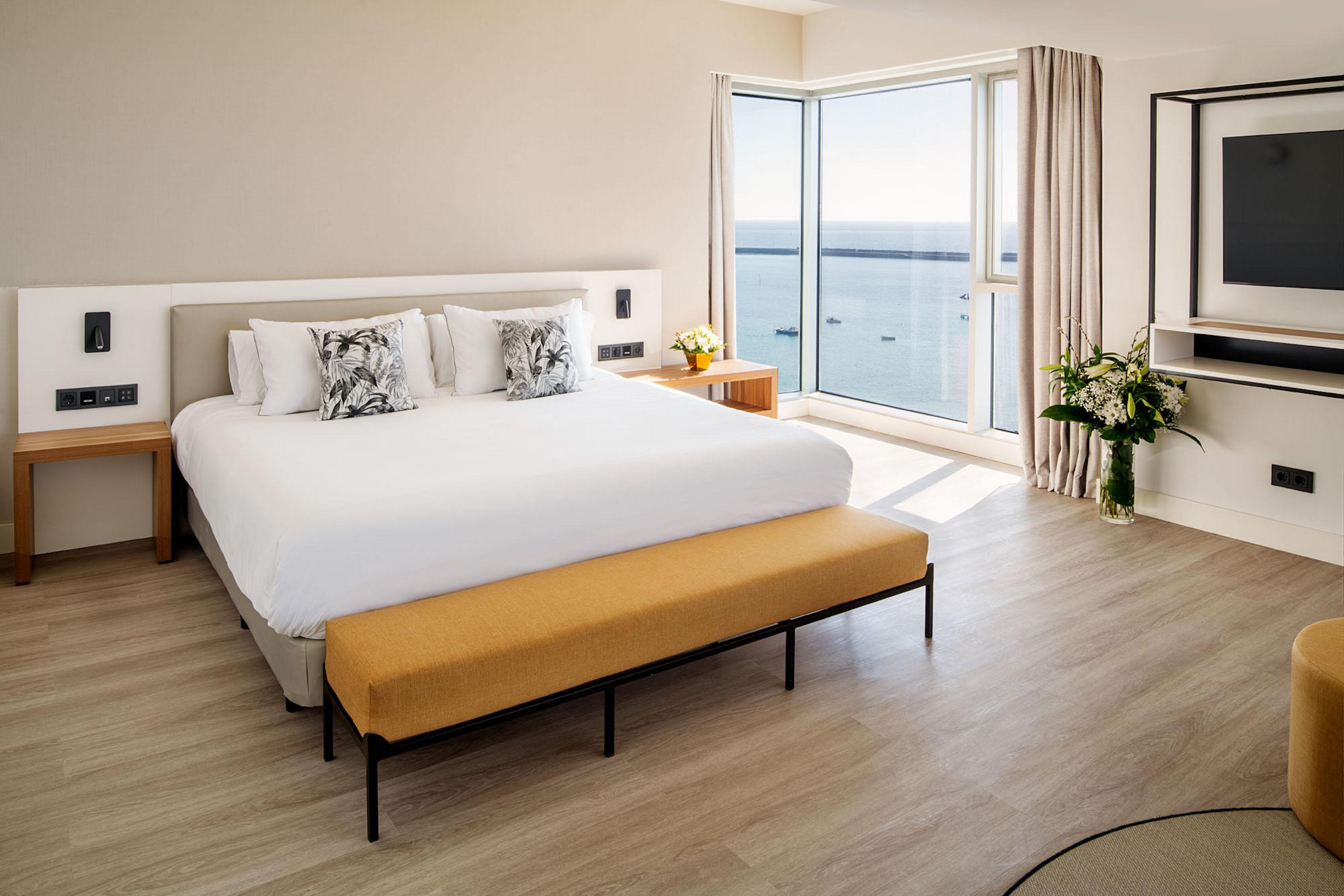 Arrecife Gran Hotel & Spa Exterior photo A bedroom at the hotel